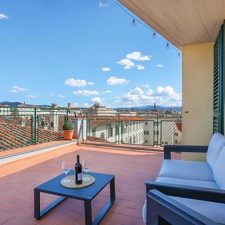 フィレンツェPenthouse With Big Terrace In Oltrarnoアパートメント エクステリア 写真